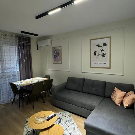 Charming Comfort * Tirana