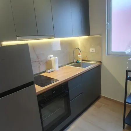 Charming Comfort * ティラナ