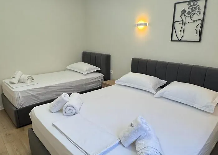 Charming Comfort Apartament Tirana