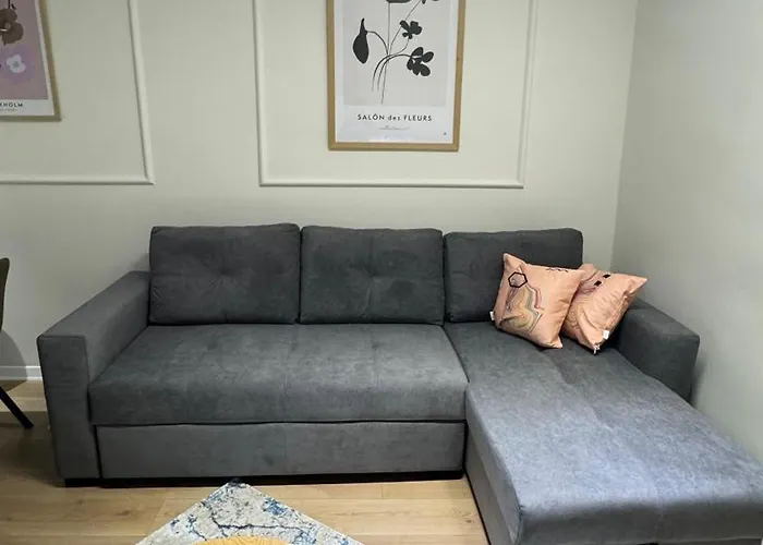 Charming Comfort *
